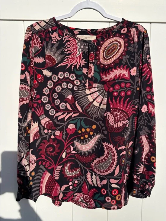 Loft, paisley pink/maroon keyhole blouse- medium - Picture 1 of 4